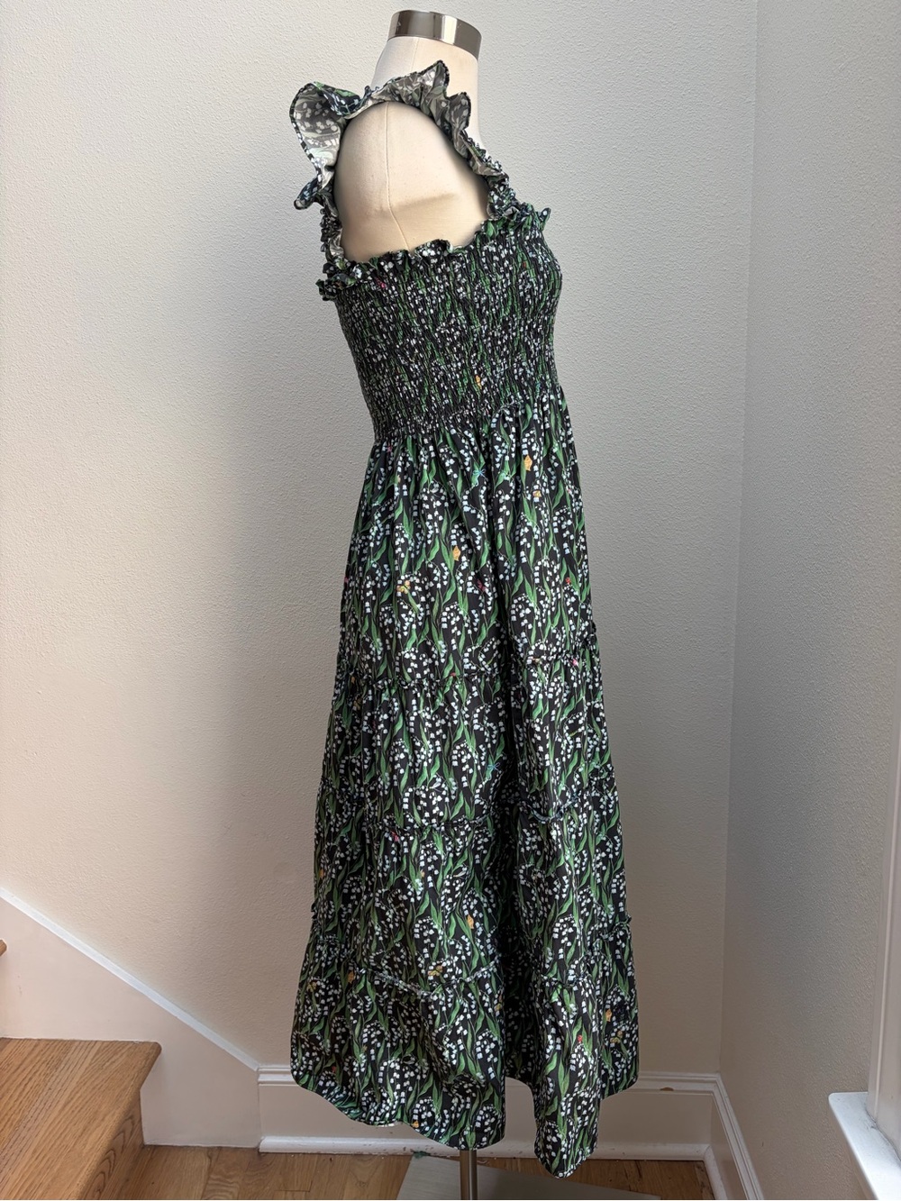 Hill House Home Ellie Nap Dress Lily Of The Valley Ruffle Fall Black Size Large - Picture 12 of 14